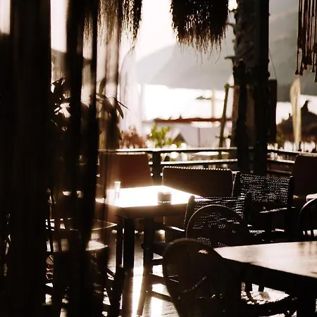 Favela Bar & Restaurant *
